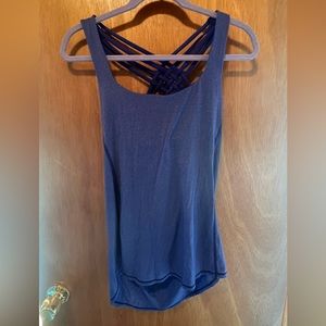 EUC lululemon free to be wild tank Sz 6